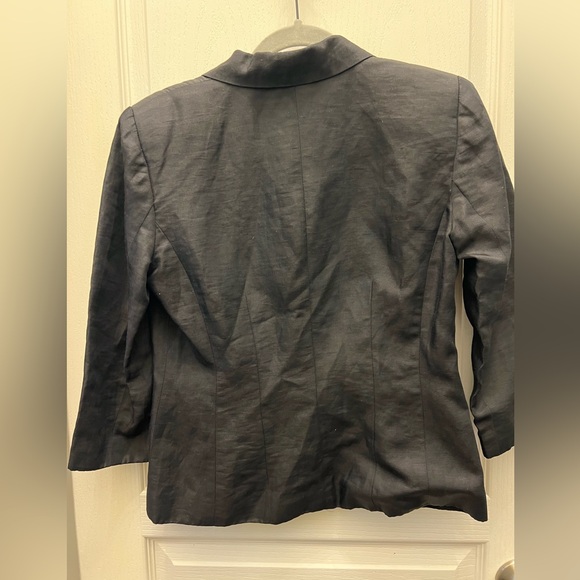 Ann Taylor Linen suit 4 - Picture 4 of 8